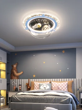 A gyermekek a szobában lámpa, hálószoba, szoba, mennyezeti lámpa, modern, minimalista rajzfilm bolygó űrhajós