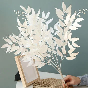 Mesterséges Willow Levelek Zöld Fehér Hamis Növények DIY Ál Csokor Mesterséges Lombozat Otthoni Esküvői Erdő Parti Dekoráció